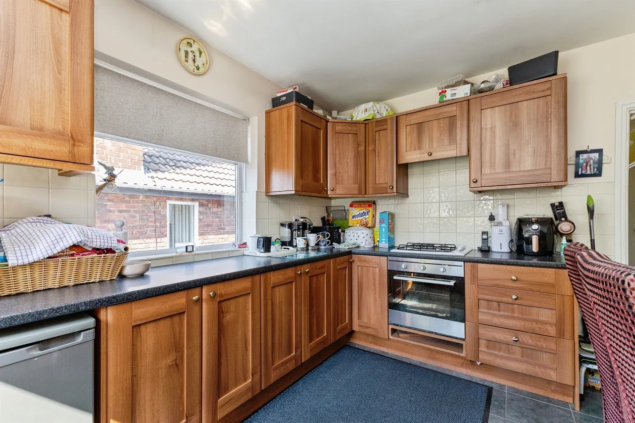 Farmbank Road, Ormesby, Middlesbrough, photo 8