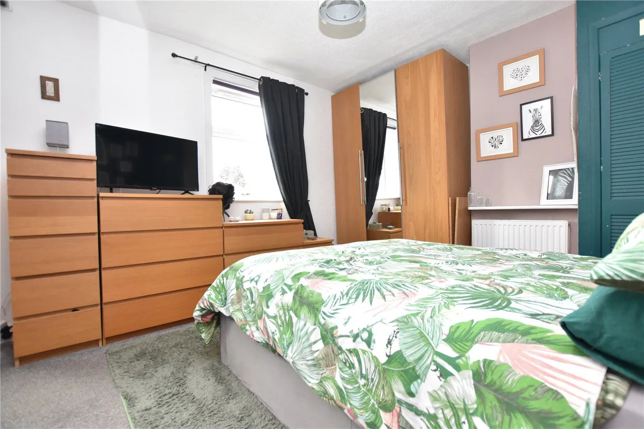 Garden House Lane, Tingley, WF3, photo 9