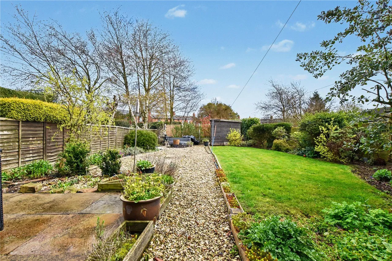 Garden House Lane, Tingley, WF3, photo 7