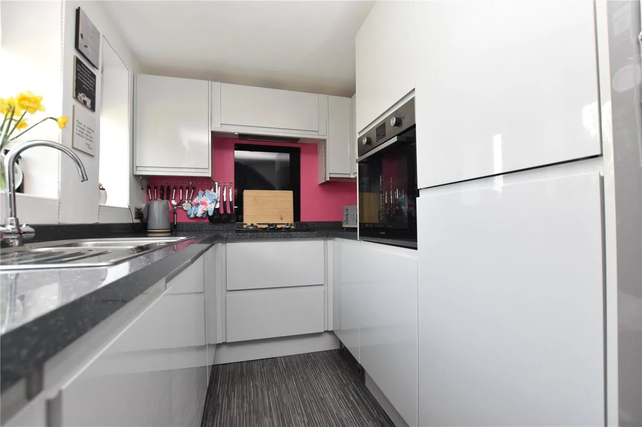 Garden House Lane, Tingley, WF3, photo 5