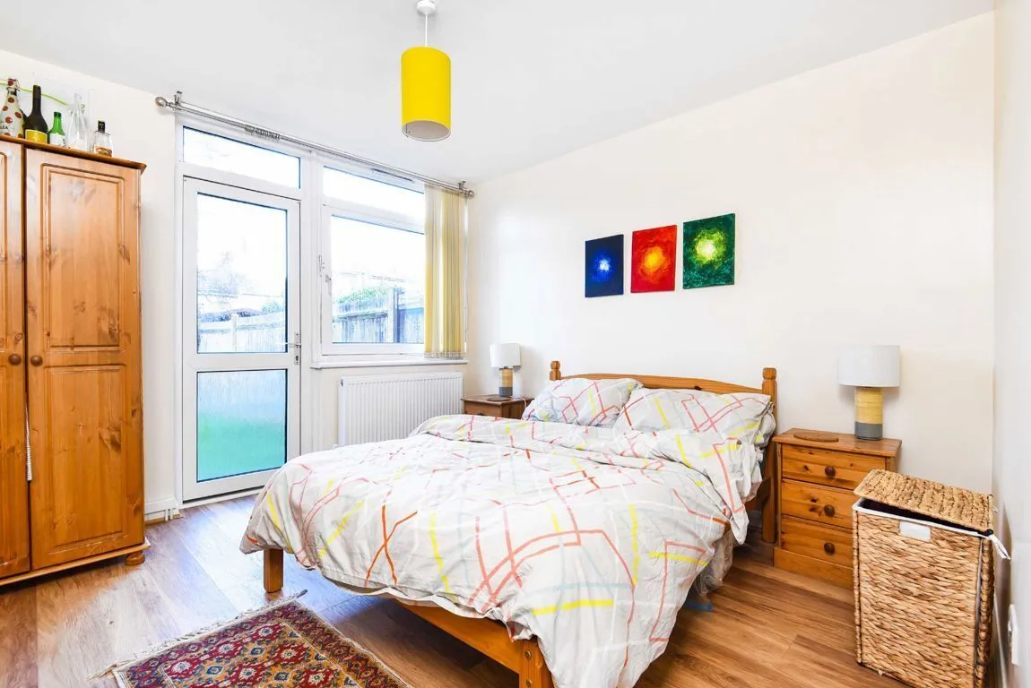 Balham New Road, SW12, photo 4