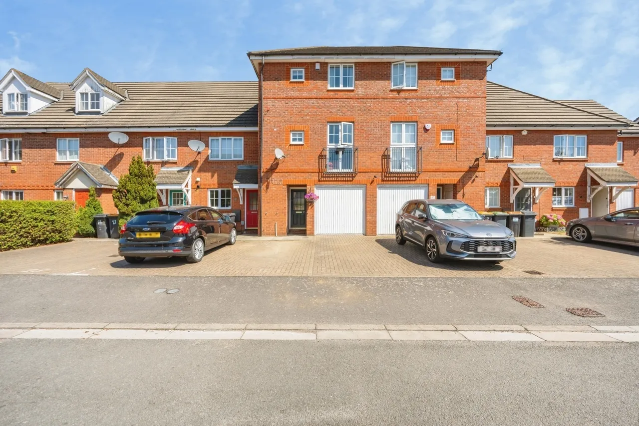 3 bed house for sale — Ellington Road, Bedford, Bedfordshire, MK42