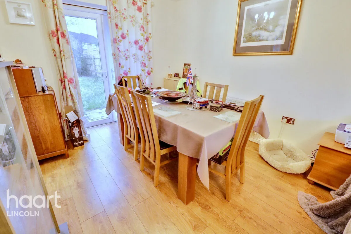 Kings Manor, Coningsby, LN4, photo 3