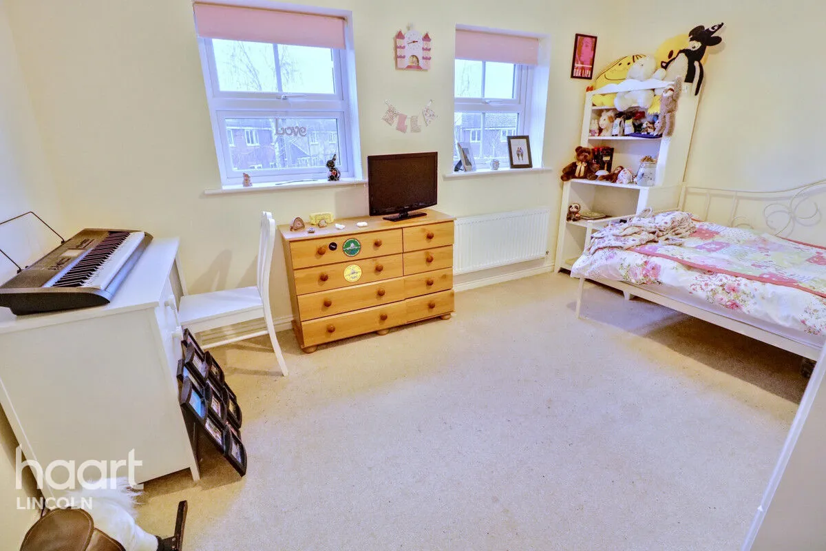 Kings Manor, Coningsby, LN4, photo 11