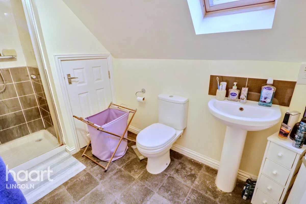 Kings Manor, Coningsby, LN4, photo 10