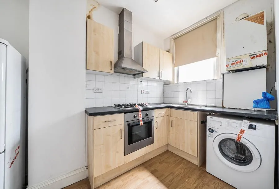 Raeburn Street, London, SW2, photo 8