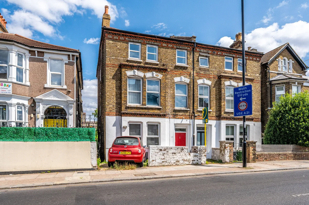 167c Hither Green Lane, London, photo 10