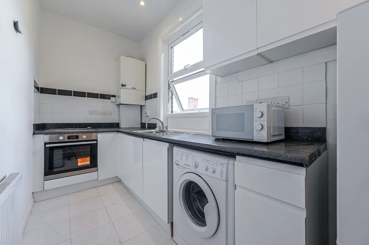 167c Hither Green Lane, London, photo 6