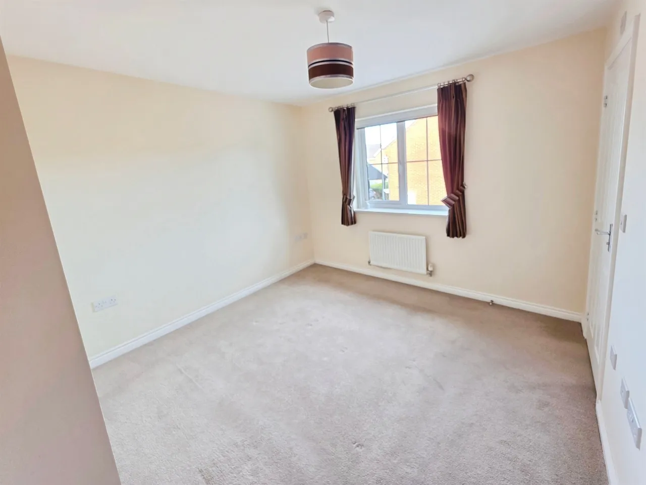 Lambert Road, Aylesbury, photo 6