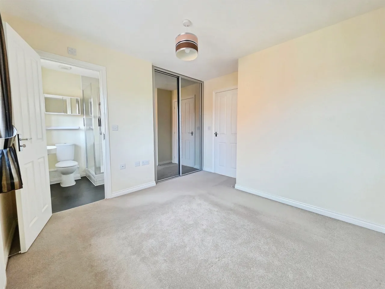 Lambert Road, Aylesbury, photo 7