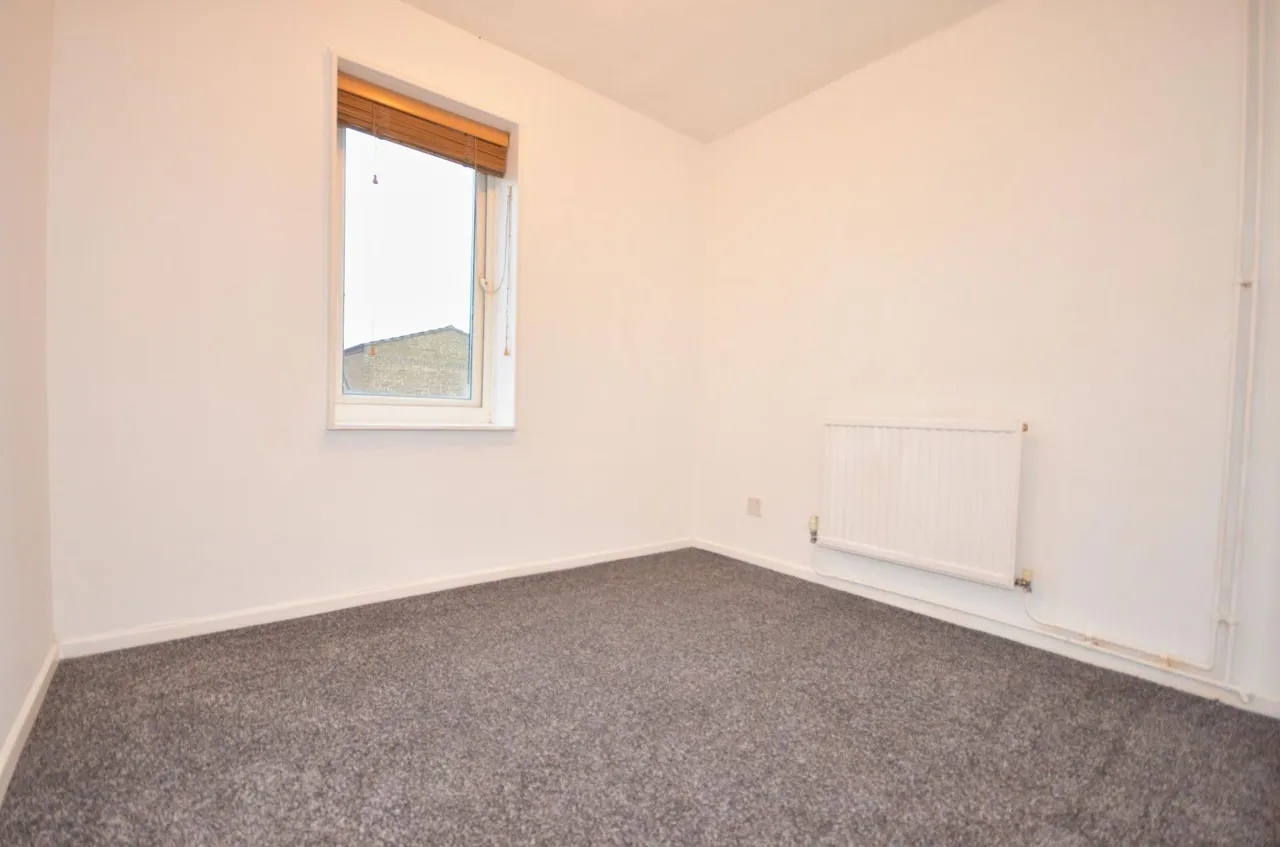 Westbury Walk, Corby, NN18, photo 10