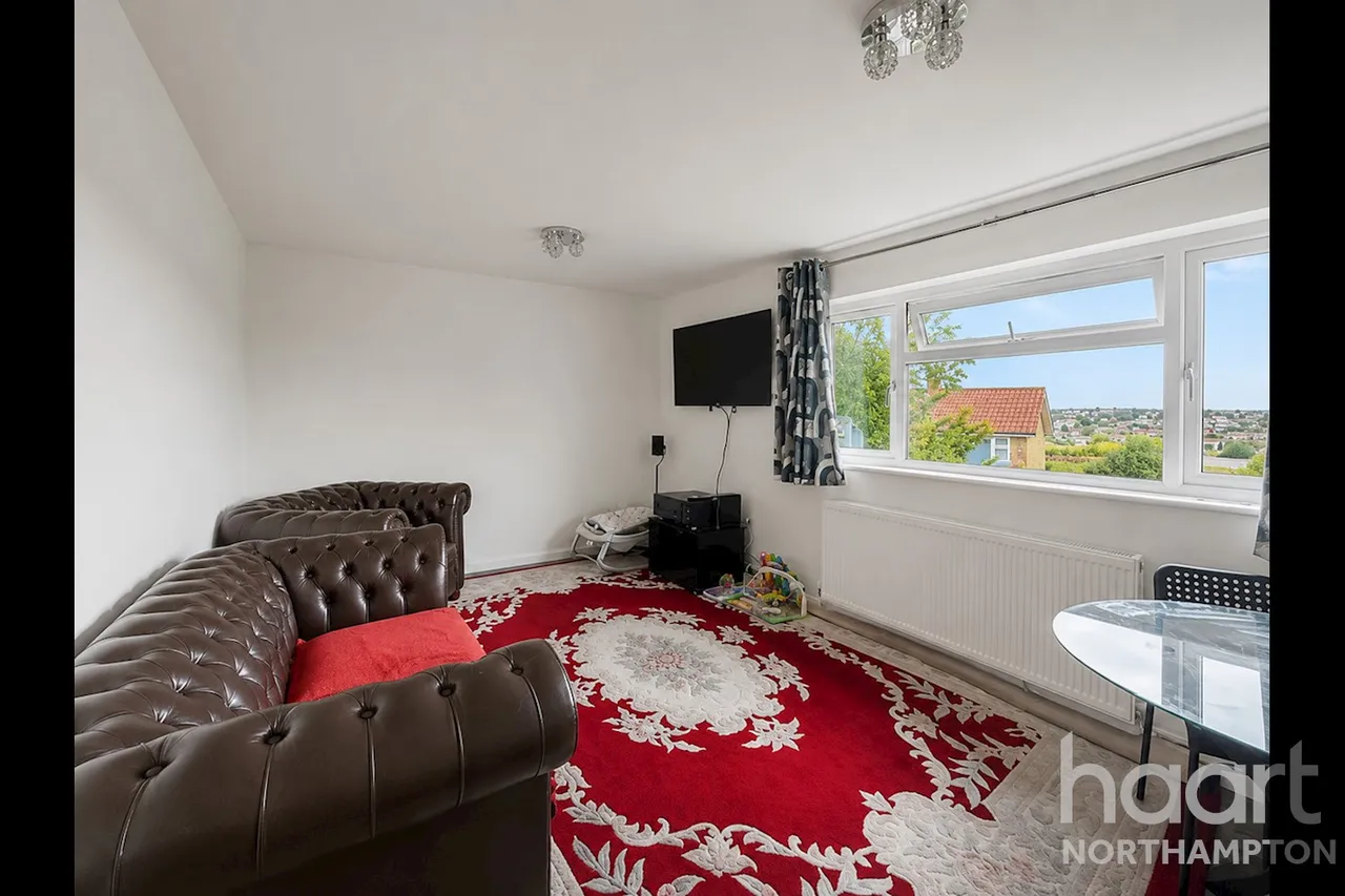 Swale Drive, Northampton, NN5, photo 4