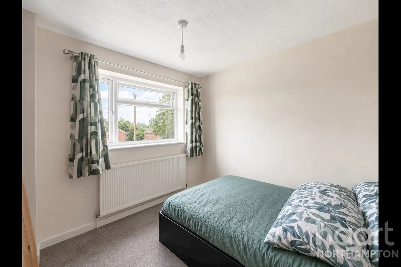 Swale Drive, Northampton, NN5, photo 7