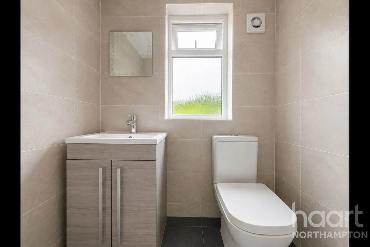 Swale Drive, Northampton, NN5, photo 6