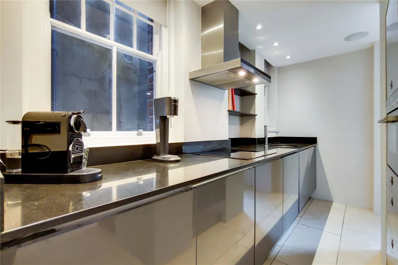Parker Mews, London, WC2B, photo 4