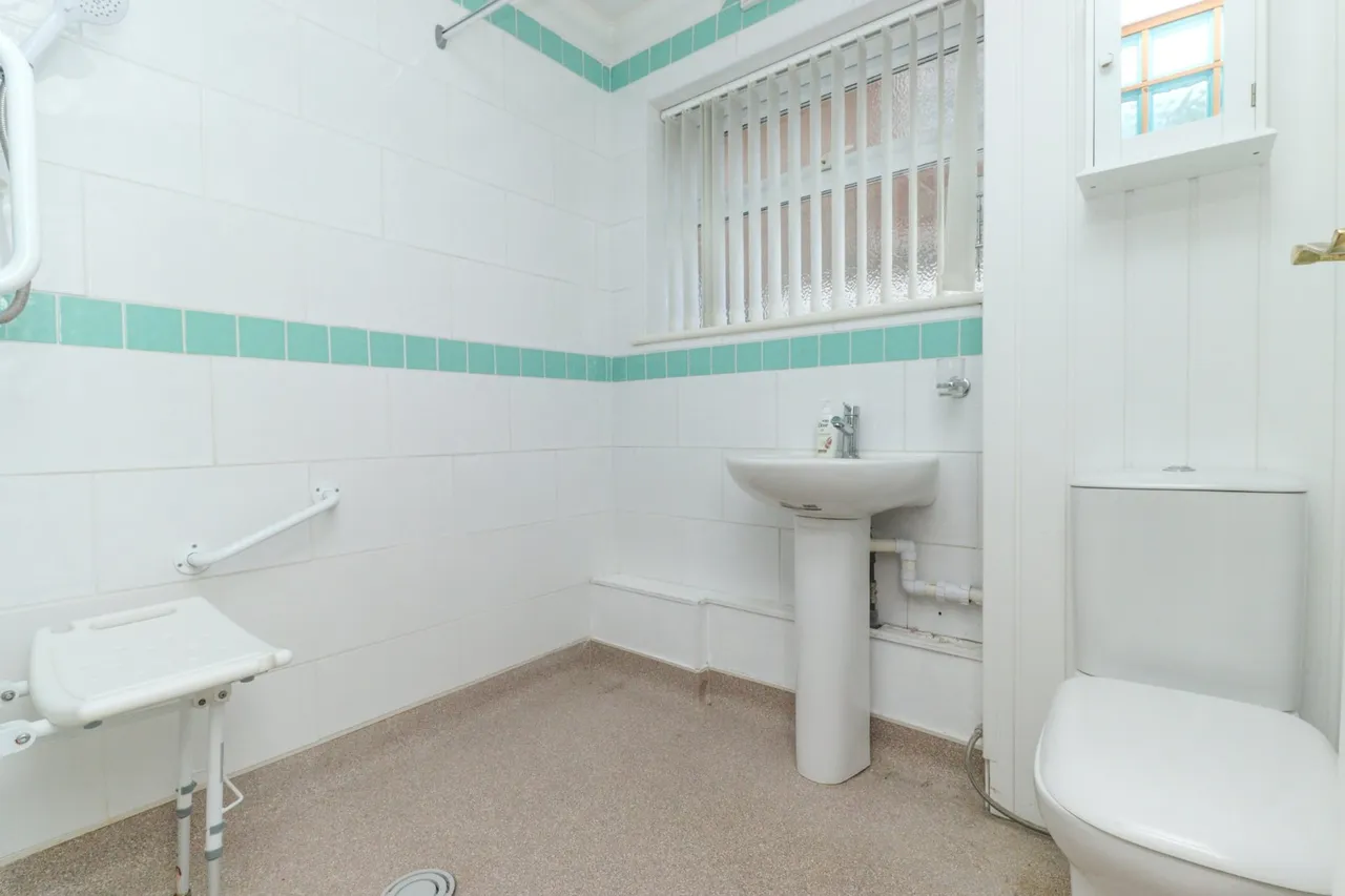 Woodford Court, Birchington, CT7, photo 7