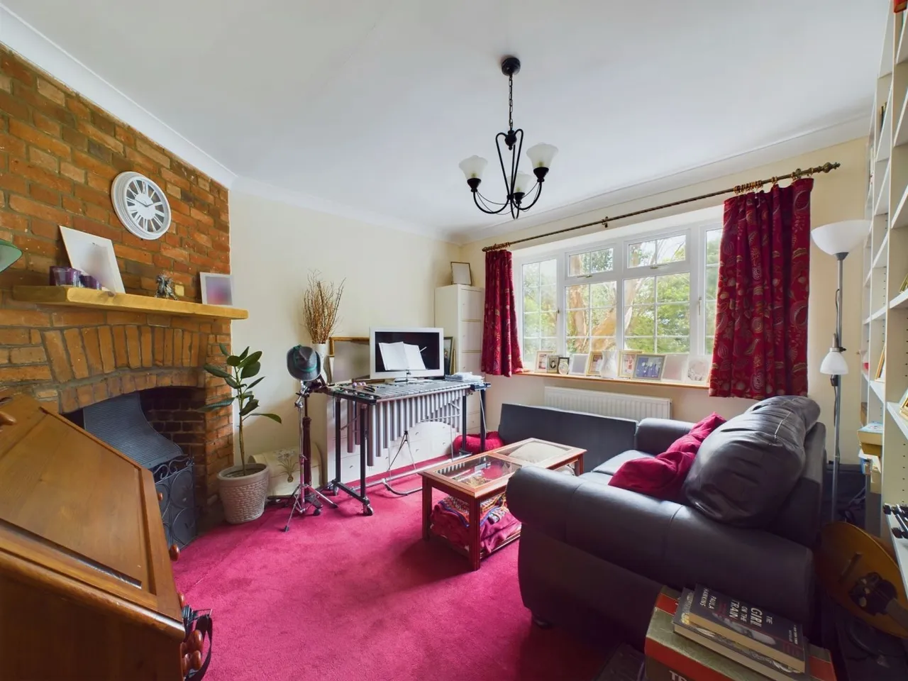 Leighton Road, Great Billington, LU7, photo 11