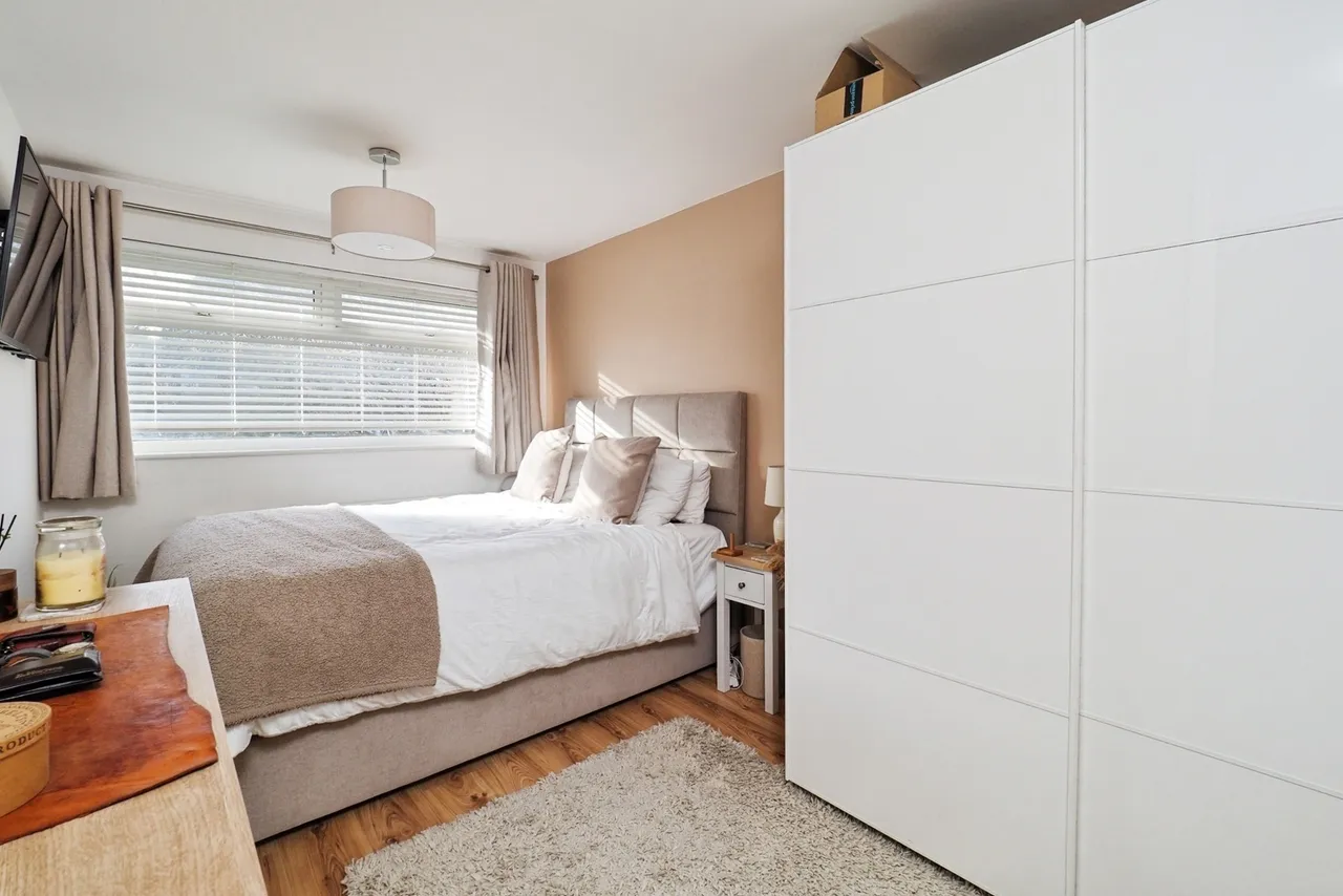 Wembley Gardens, Bramcote, Nottingham, Nottinghamshire, NG9, photo 11
