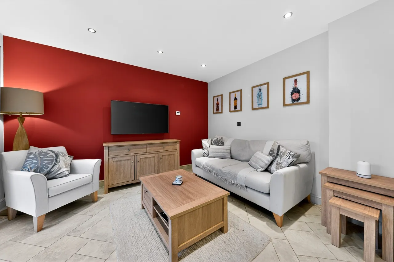 Phillipott Close, Newark, NG24, photo 7