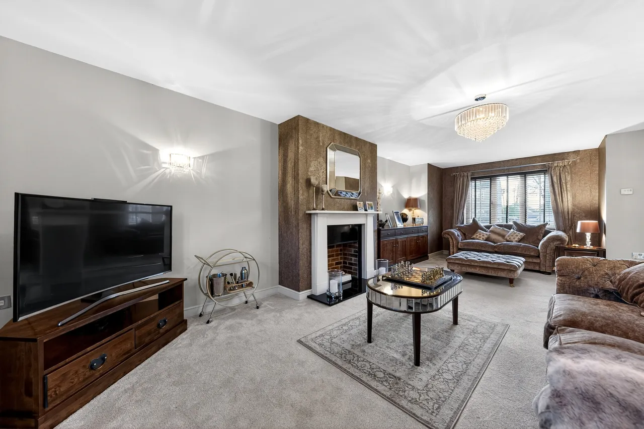 Phillipott Close, Newark, NG24, photo 4