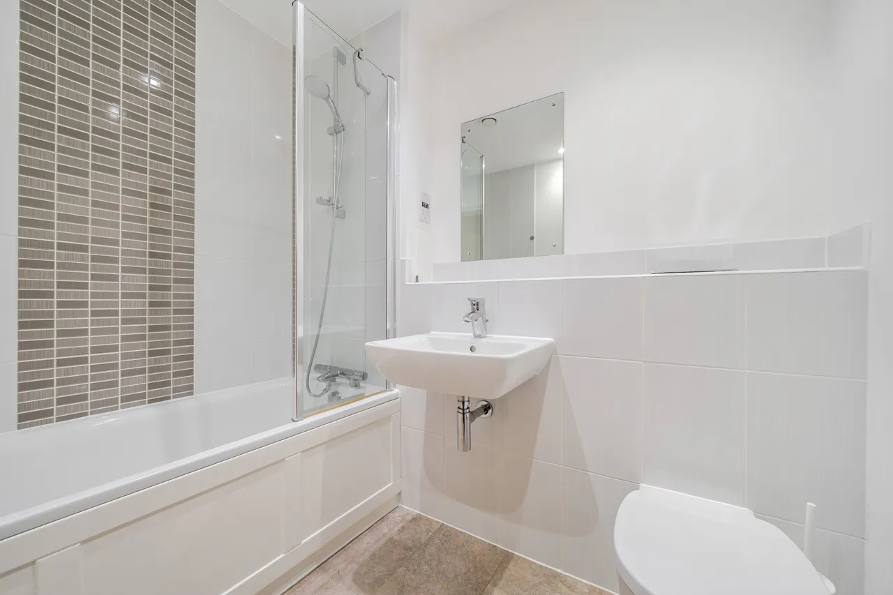 Bhamra Gardens, Maidenhead, SL6, photo 8