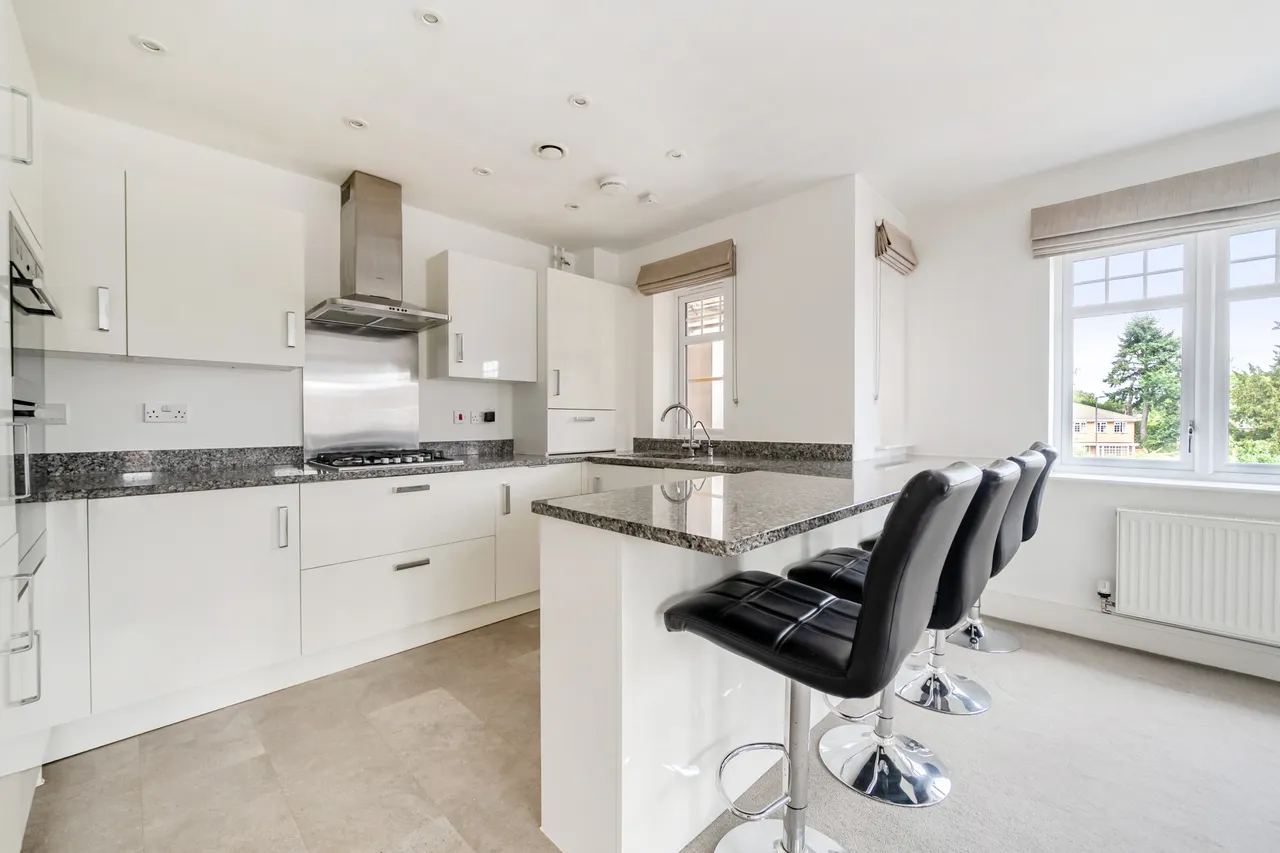 Bhamra Gardens, Maidenhead, SL6, photo 3