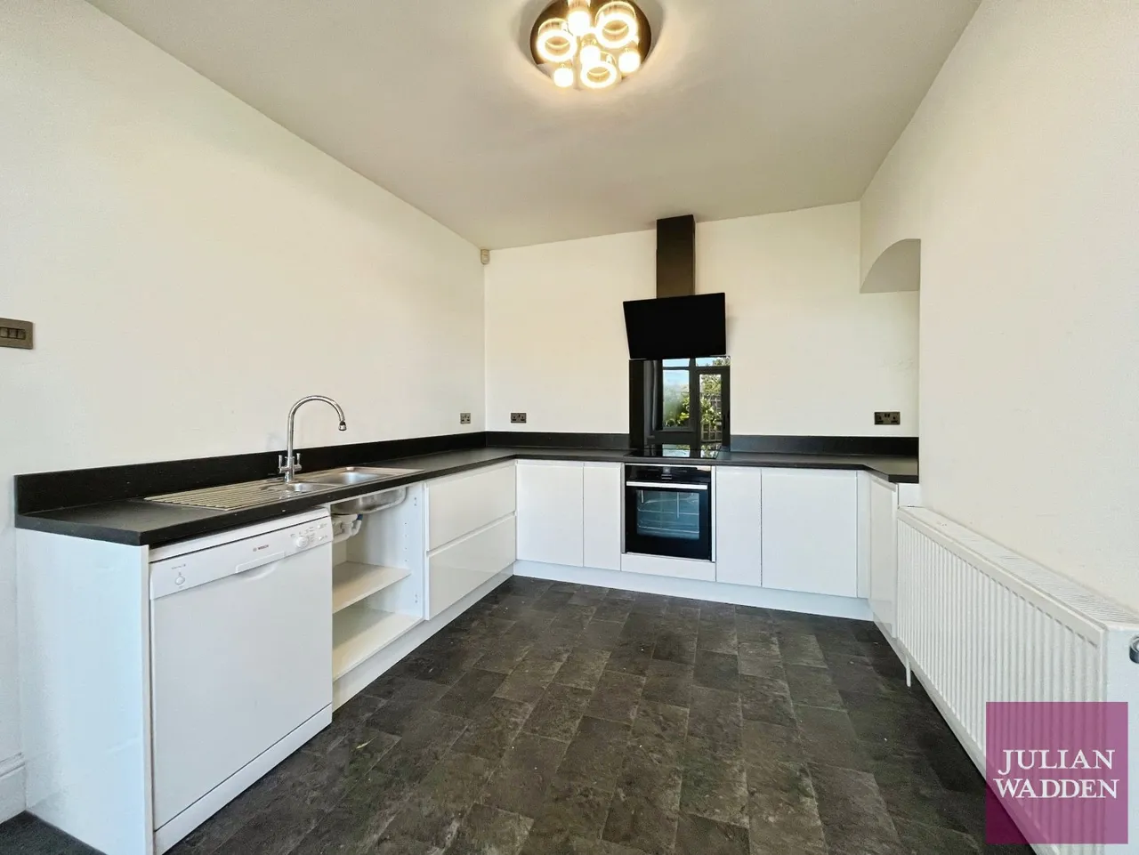 Marland Crescent, Reddish, SK5, photo 4