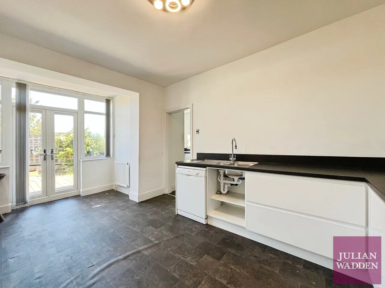 Marland Crescent, Reddish, SK5, photo 5