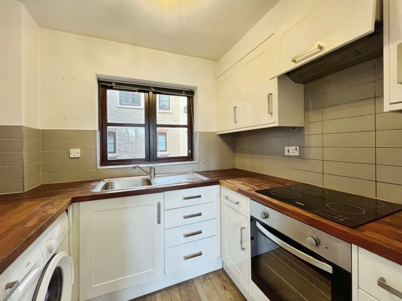 1 bed flat for sale, River Meads, St Margarets, SG12