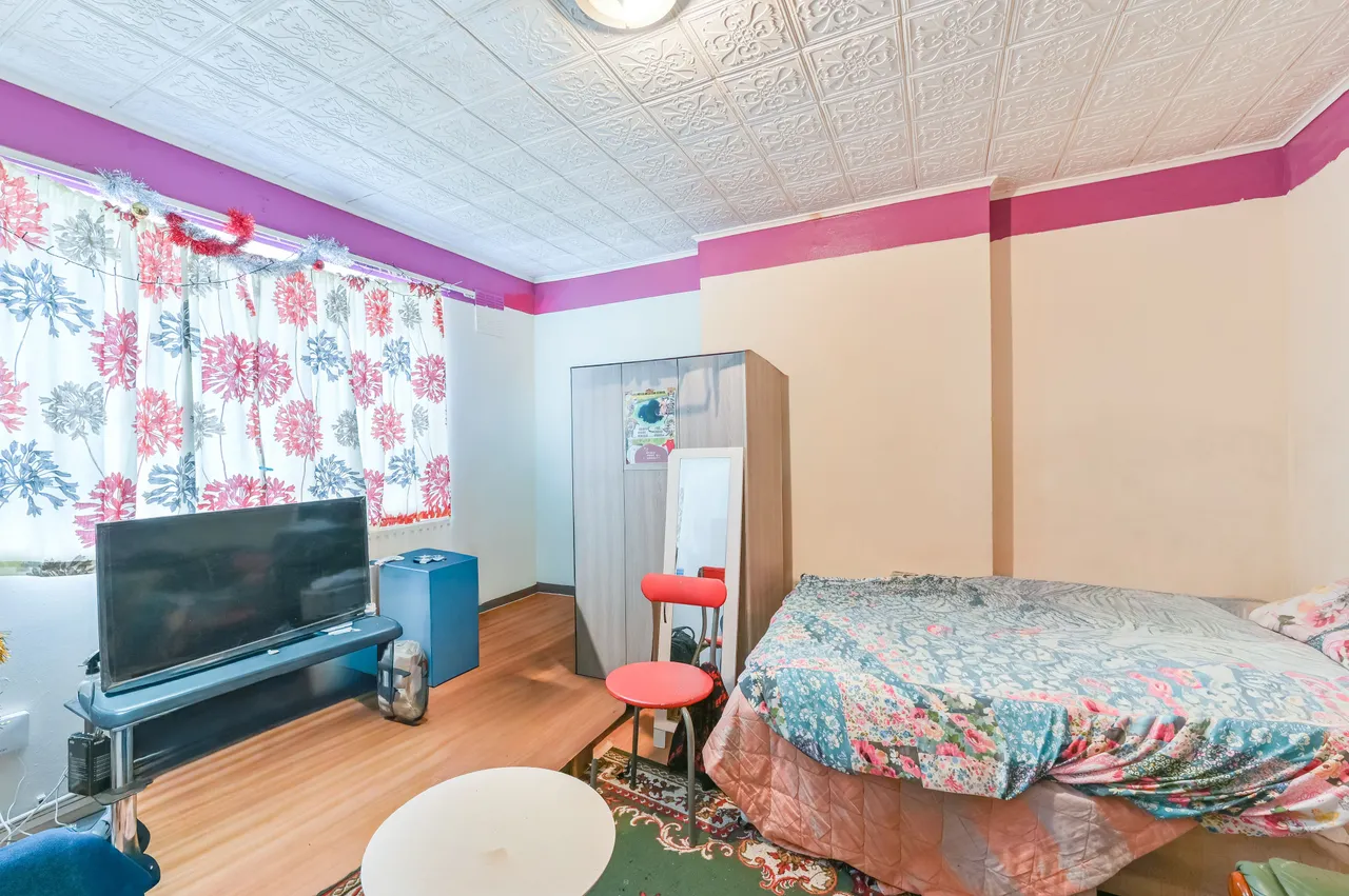 22 Mackie House, Mackie Road, London, photo 4