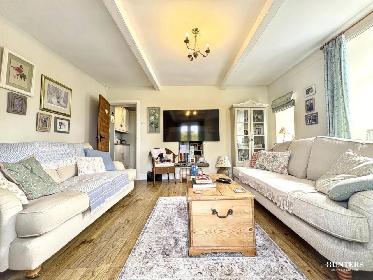 2 bed house for sale — Cresswell Lane, Dewsbury