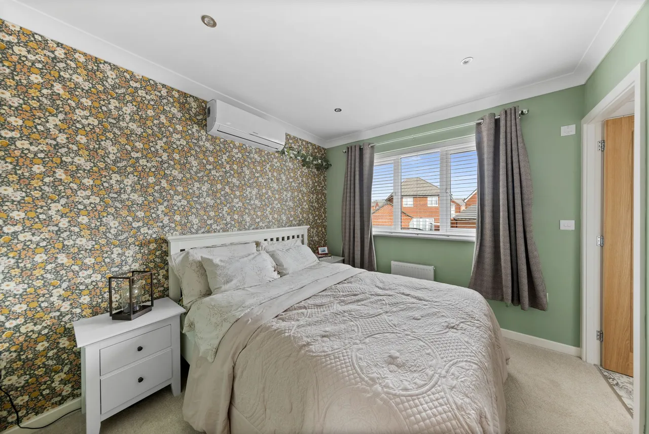 Oak Green Road, Lowton, Warrington, Warrington, WA3 2UH, photo 15