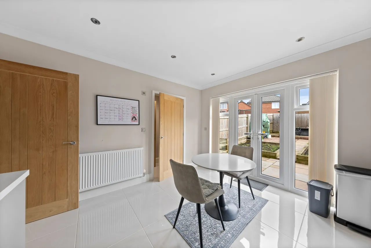 Oak Green Road, Lowton, Warrington, Warrington, WA3 2UH, photo 8