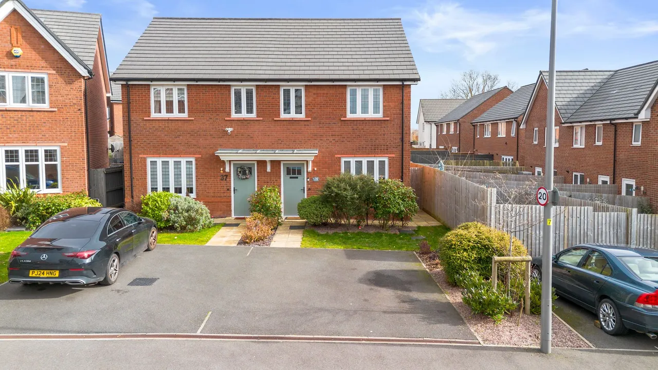 3 bed house for sale — Oak Green Road, Lowton, Warrington, Warrington, WA3 2UH