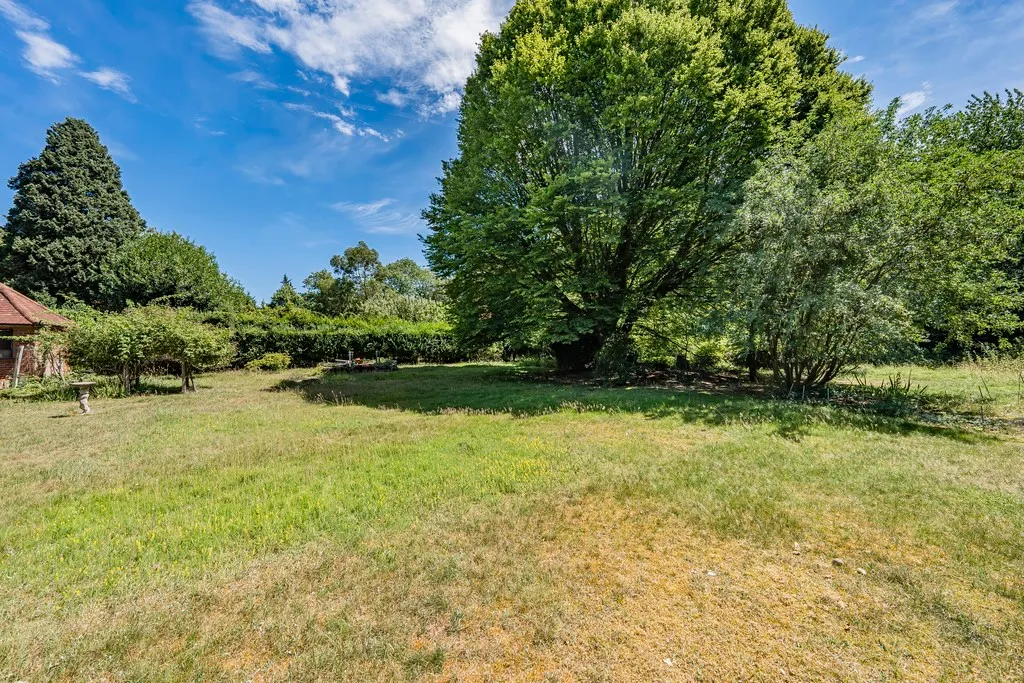 South Drive, Beaconsfield, HP9, photo 22