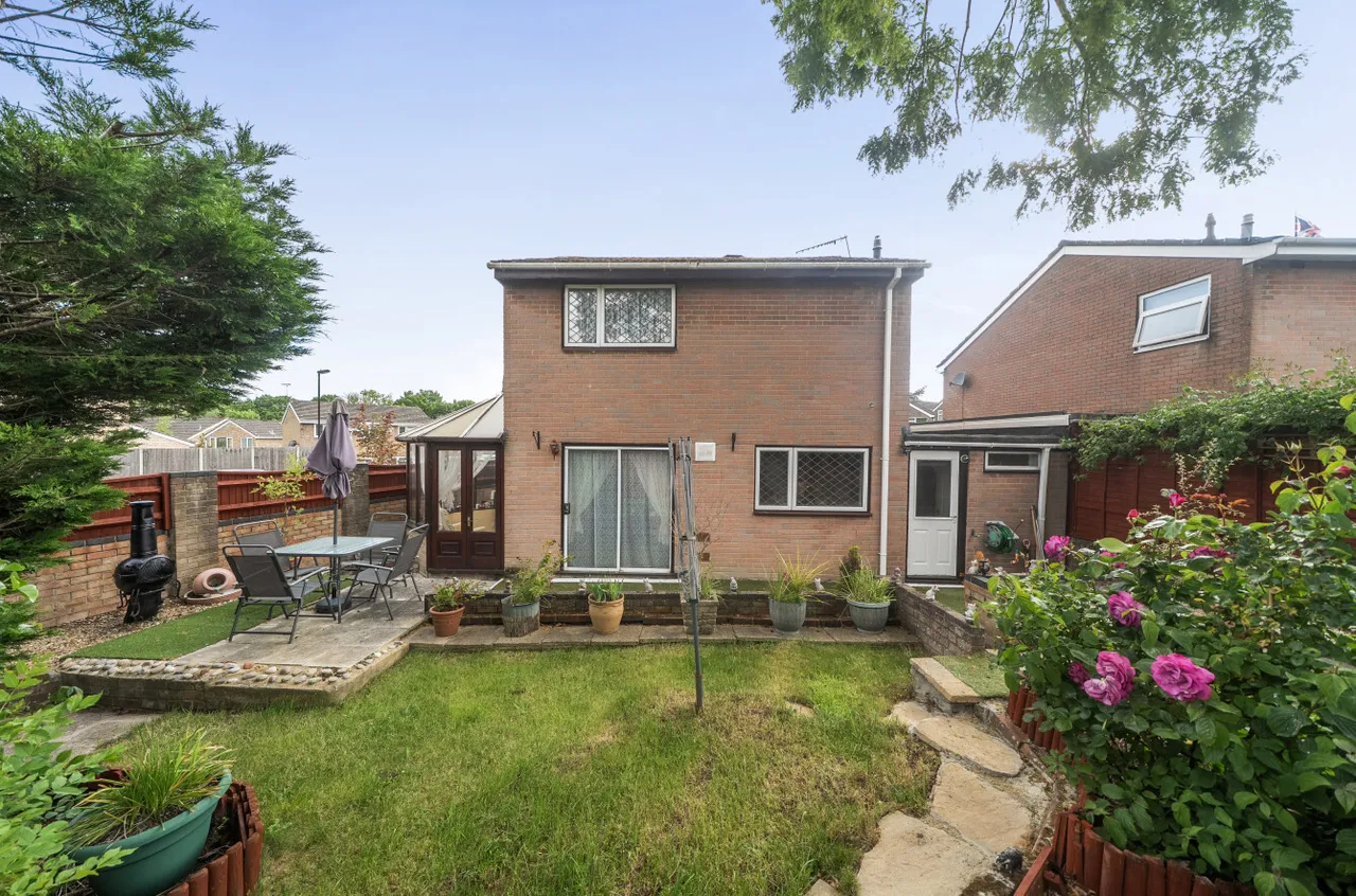 Gannet Close, Lordswood, SO16, photo 12