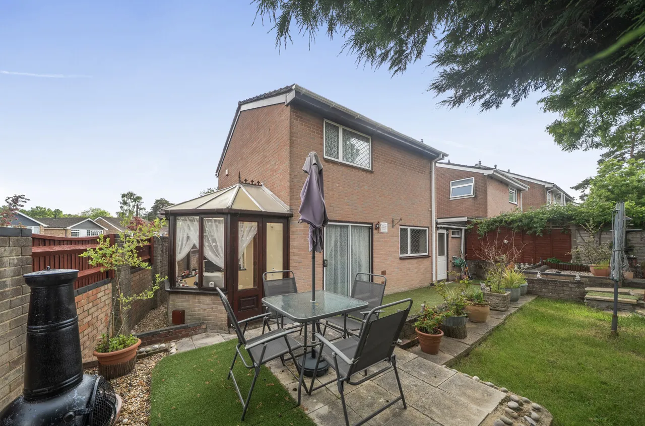 Gannet Close, Lordswood, SO16, photo 25