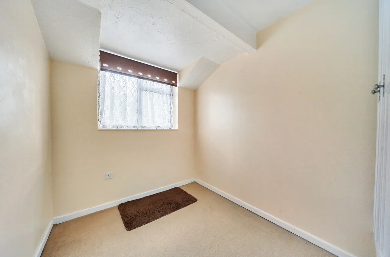Gannet Close, Lordswood, SO16, photo 10
