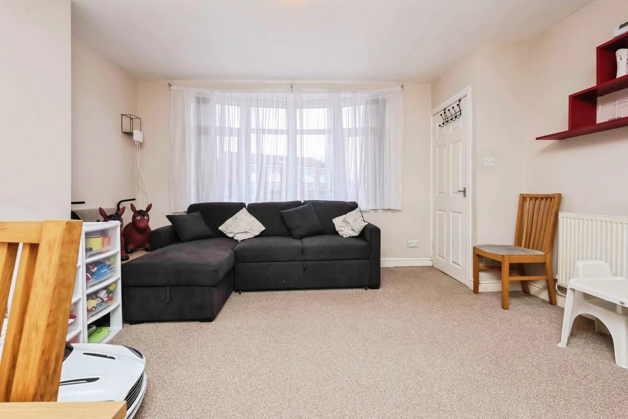 Plumstead Road, Kingstanding, B44, photo 2