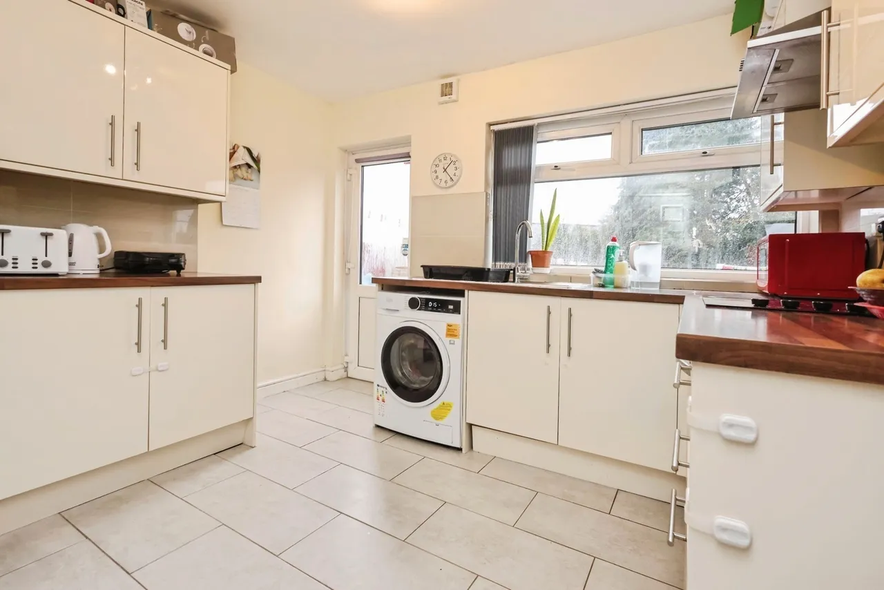 Plumstead Road, Kingstanding, B44, photo 13