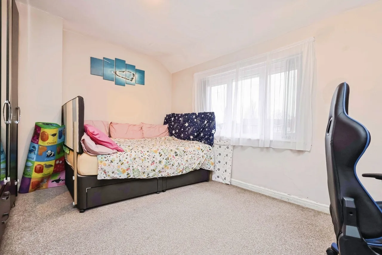 Plumstead Road, Kingstanding, B44, photo 6