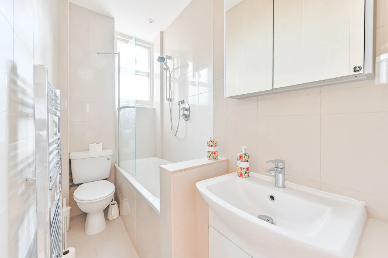 London, NW8, photo 6