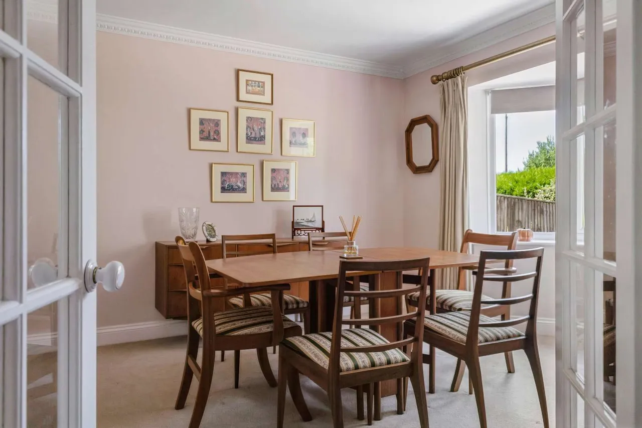 Alresford Road, Winchester, Hampshire, SO23 0JX, photo 8