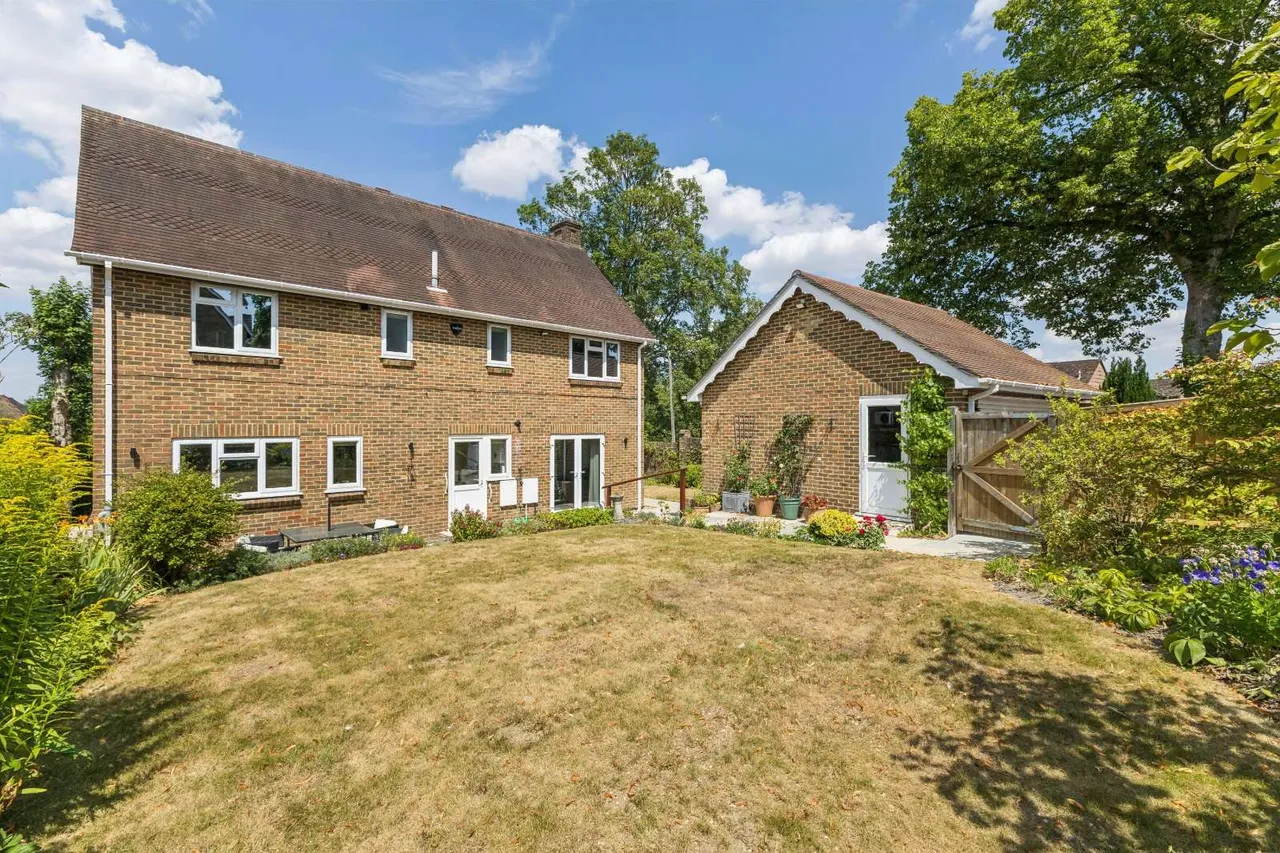Alresford Road, Winchester, Hampshire, SO23 0JX, photo 5