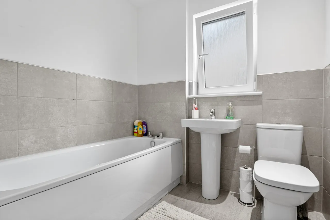 Craigton Drive, Bishopton, photo 18
