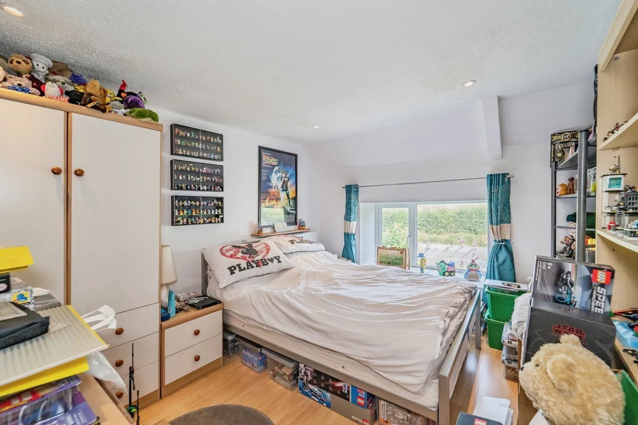 Cefneithin Road, Gorslas, SA14, photo 20