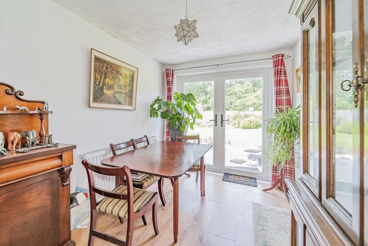 Cefneithin Road, Gorslas, SA14, photo 14
