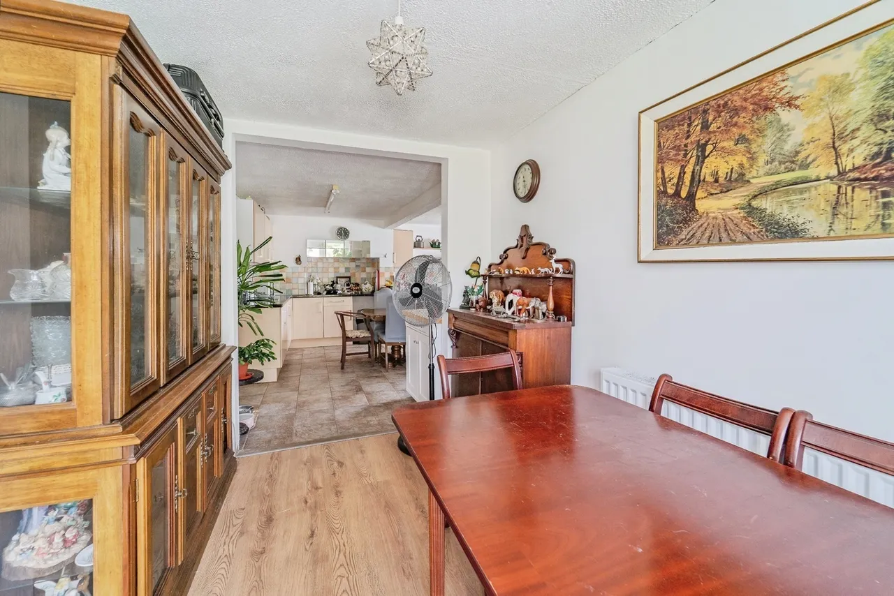 Cefneithin Road, Gorslas, SA14, photo 15
