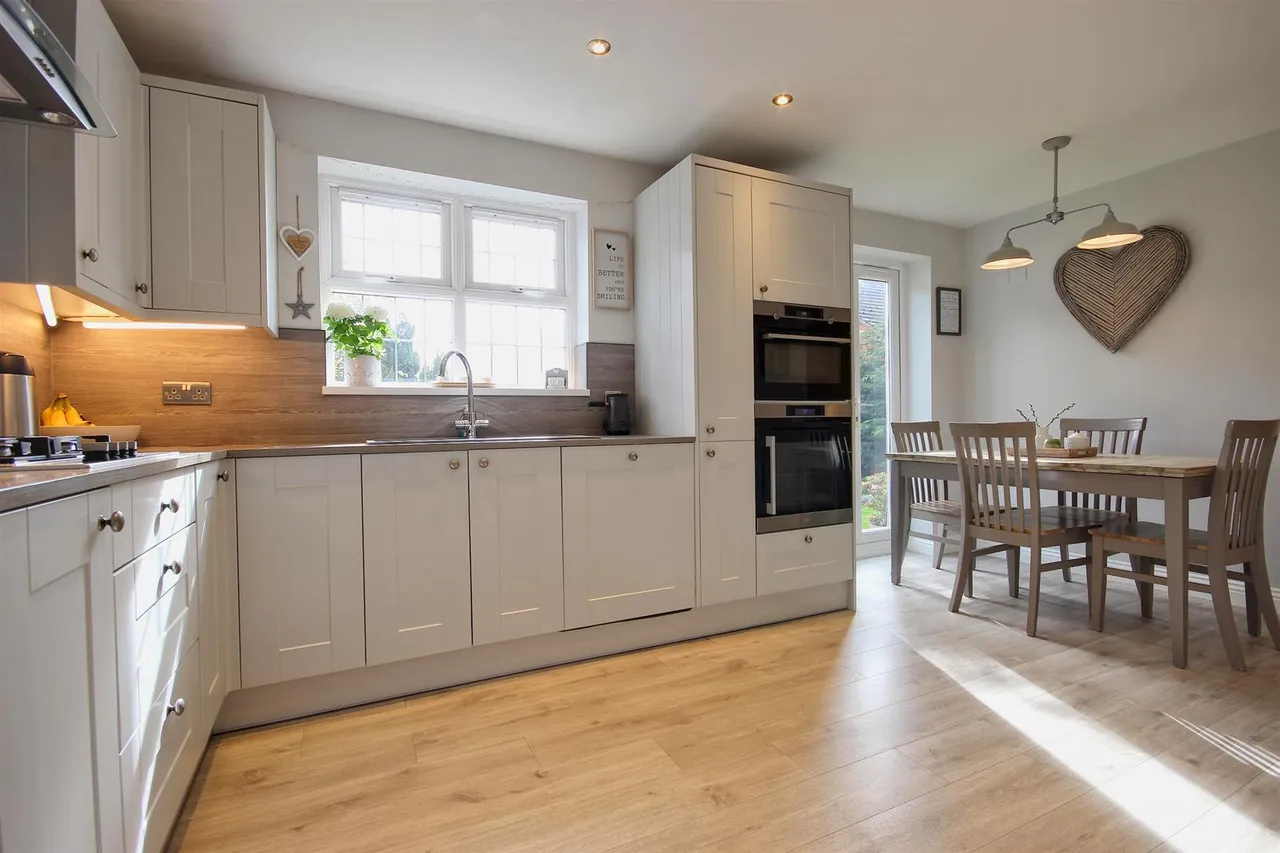 The Bryants, Leven, photo 5