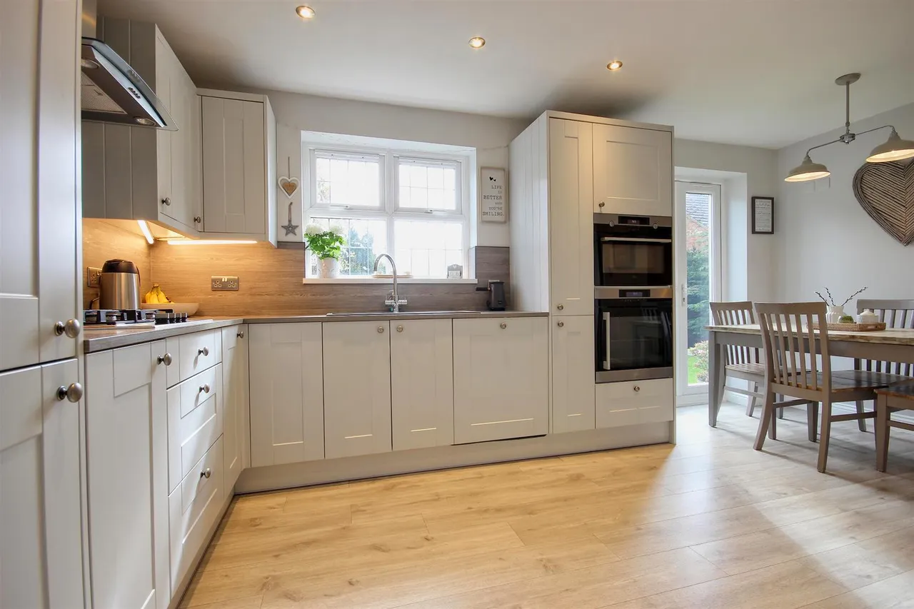 The Bryants, Leven, photo 17